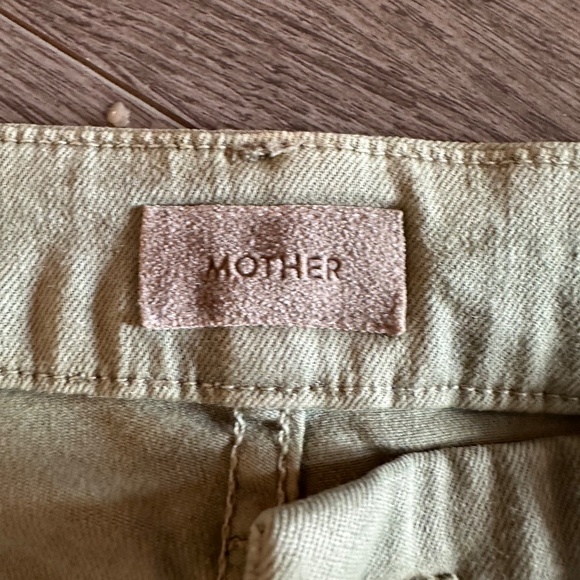 Mother Women's Army Green Denim High Wiasted Looker Ankle Fray Jeans Size 25 - Picture 3 of 4